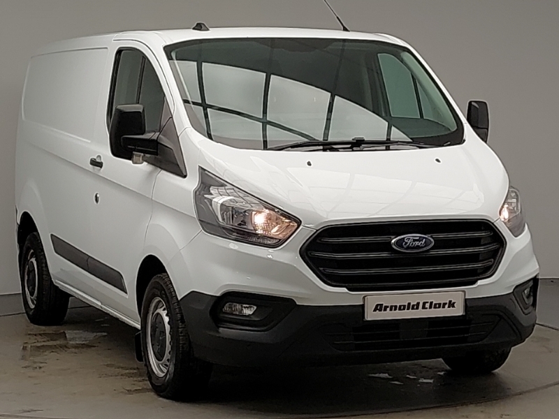 Compare Ford Transit Custom 2.0 Ecoblue 130Ps Low Roof Leader Van AO21ZNP White