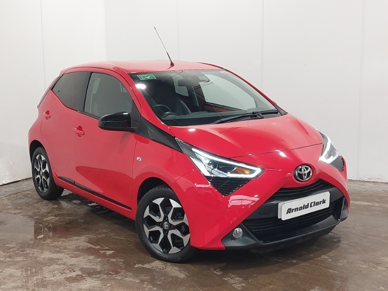 Compare Toyota Aygo 1.0 Vvt-i X-trend Tss N222ORR Red