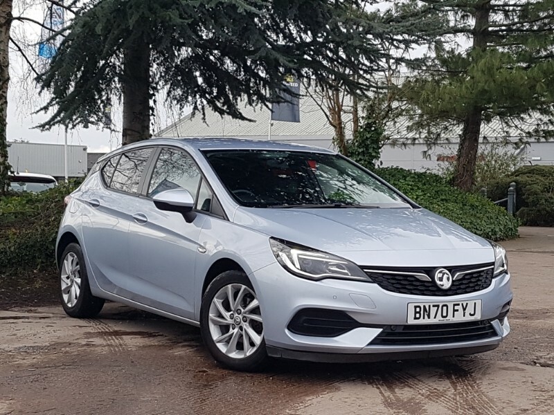 Compare Vauxhall Astra 1.5 Turbo D 105 Business Edition Nav BN70FYJ Silver