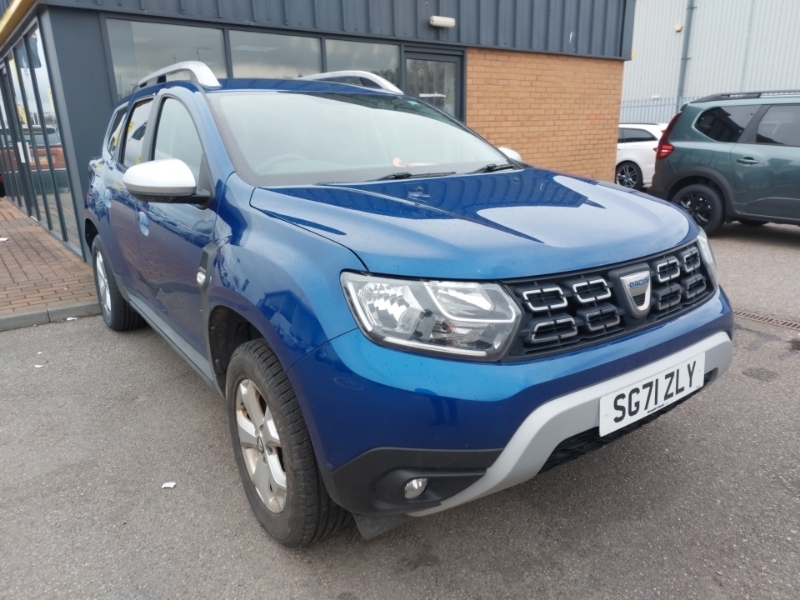 Compare Dacia Duster 1.3 Tce 130 Comfort SG71ZLY Blue