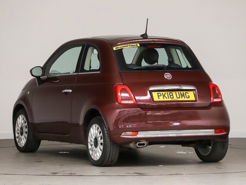 Compare Fiat 500 1.2 Lounge PK18UMG Red