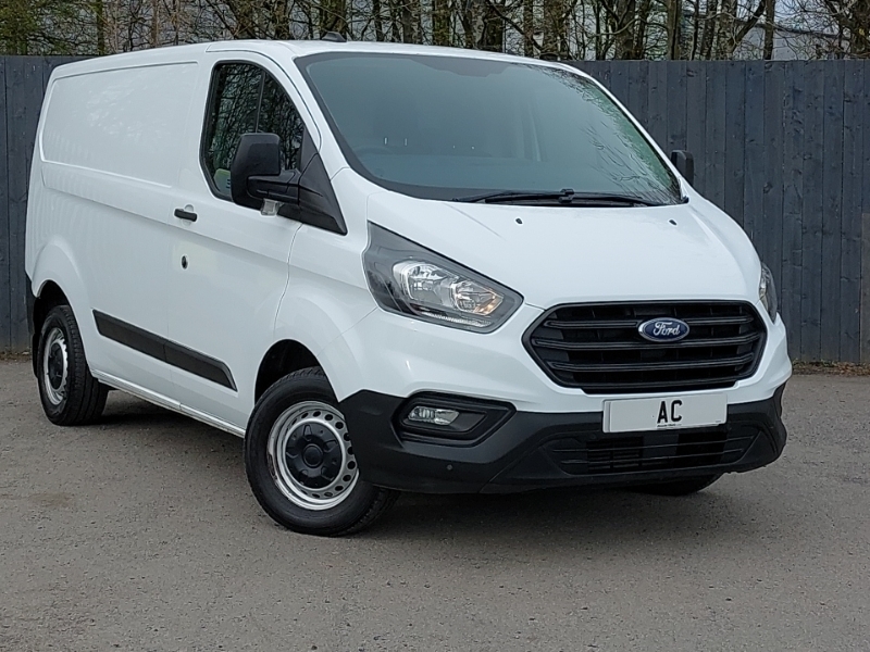 Compare Ford Transit Custom 2.0 Ecoblue 130Ps Low Roof Leader Van FG21AHX White