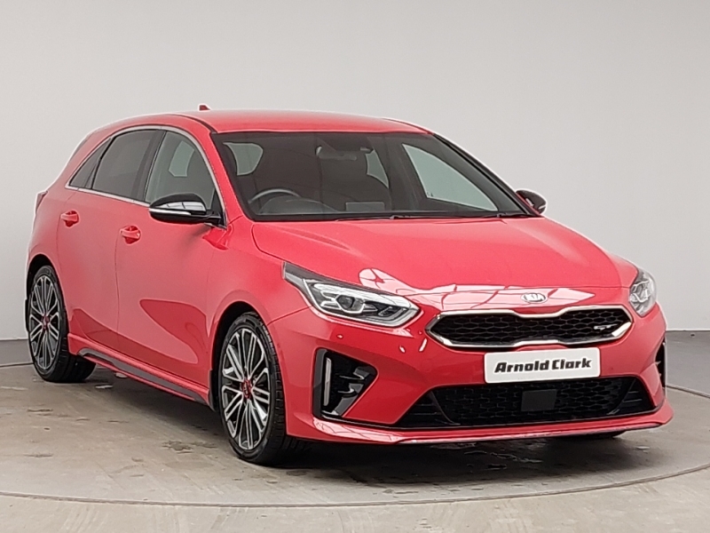 Compare Kia Ceed Gt Isg FT69EEX Red