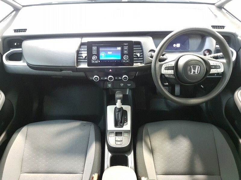 Compare Honda Jazz 1.5 I-mmd Hybrid Se Ecvt NL70LWA Grey