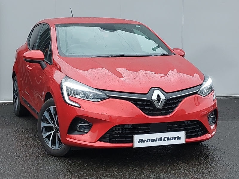 Compare Renault Clio 1.0 Tce 100 Iconic SL20VHD Red