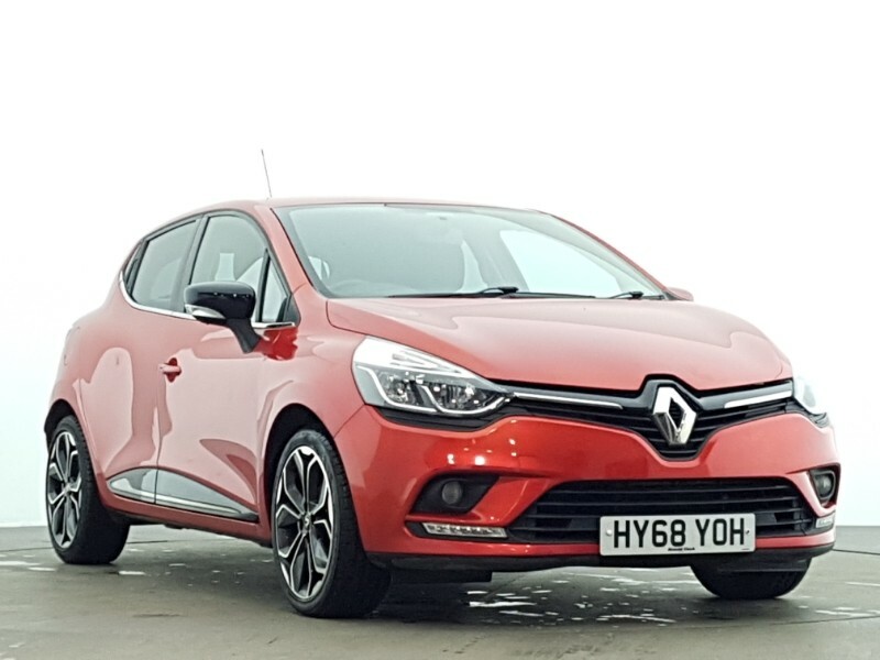 Compare Renault Clio 0.9 Tce 90 Iconic HY68YOH Red