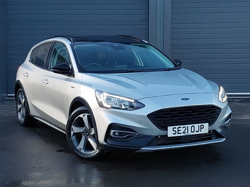 Compare Ford Focus 1.0 Ecoboost Hybrid Mhev 125 Active Edition SE21OJP Silver