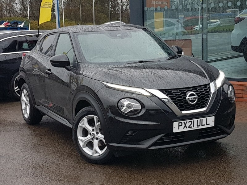 Compare Nissan Juke 1.0 Dig-t N-connecta Dct PX21ULL Black