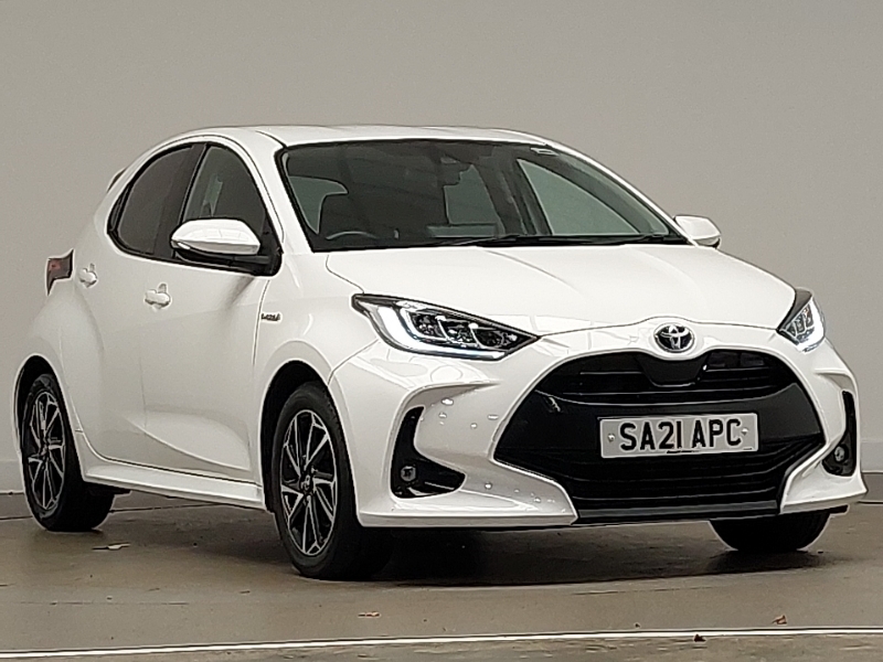 Compare Toyota Yaris 1.5 Hybrid Design Cvt SA21APC White