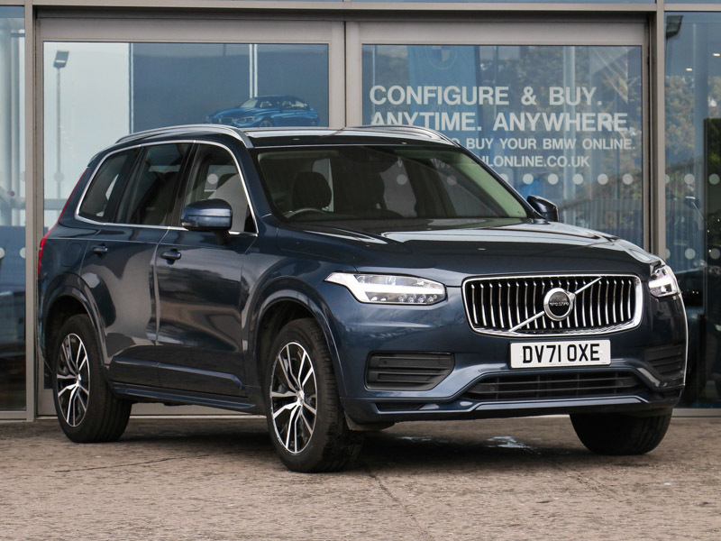 Compare Volvo XC90 2.0 B5d 235 Momentum Awd Geartronic DV71OXE Blue