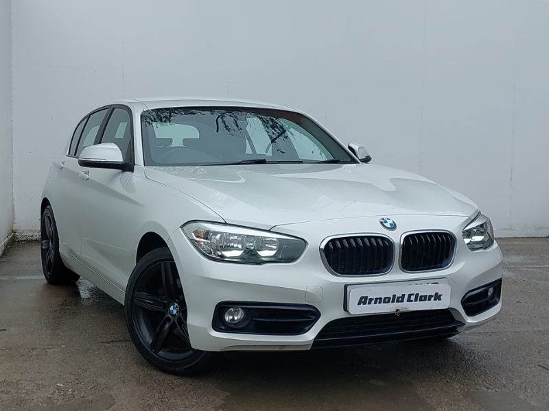 Compare BMW 1 Series 120D Sport Navservotronic BF68NWP White