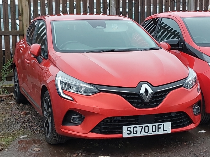 Compare Renault Clio 1.0 Tce 100 Iconic SG70OFL Red