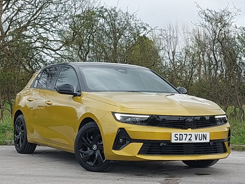 Compare Vauxhall Astra 1.6 Hybrid Gs Line SD72VUN Yellow