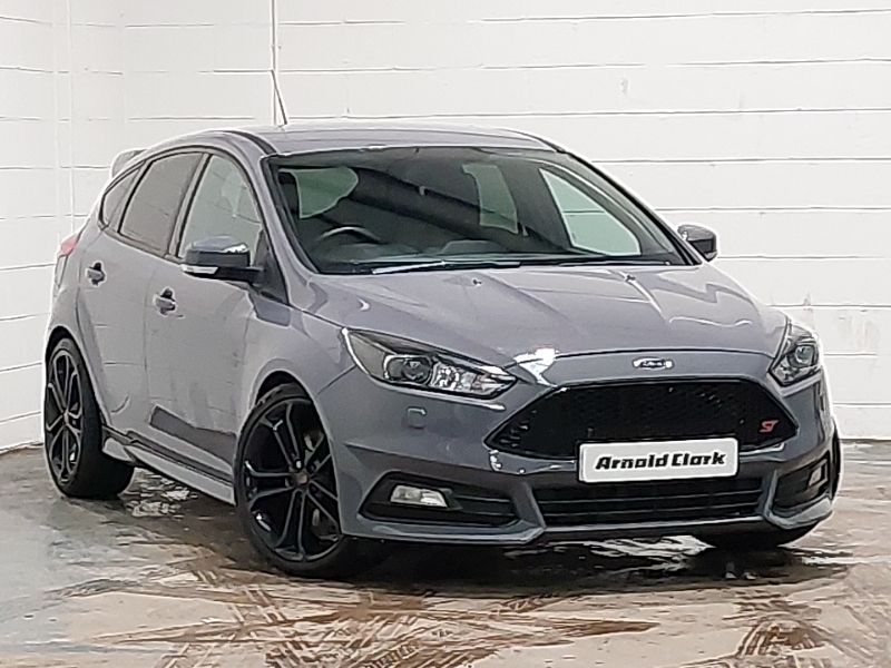 Compare Ford Focus 2.0 Tdci 185 St-3 CA15ZTN Grey