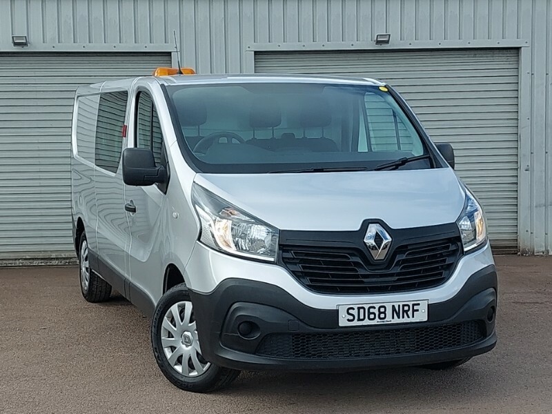 Compare Renault Trafic Ll29 Dci 120 Business Van SD68NRF Silver