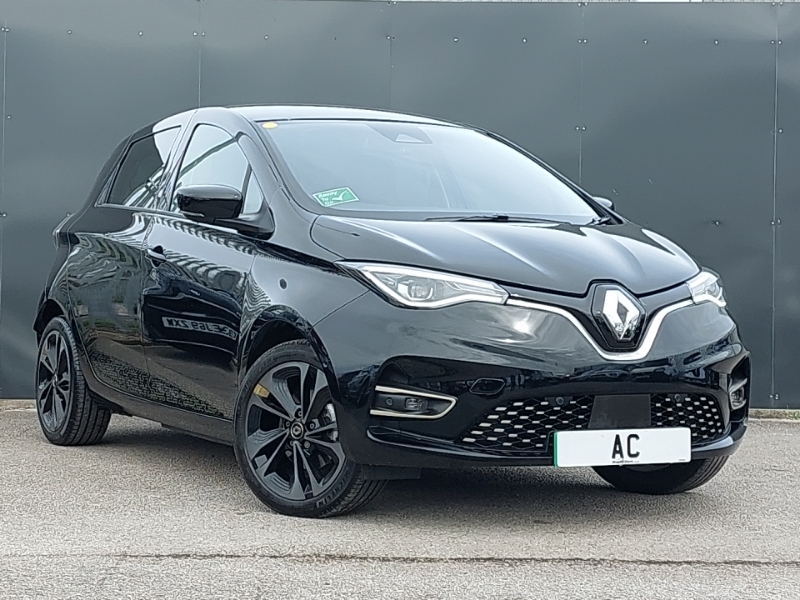 Compare Renault Zoe 100Kw Iconic R135 50Kwh Boost Charge PL23FWD Black