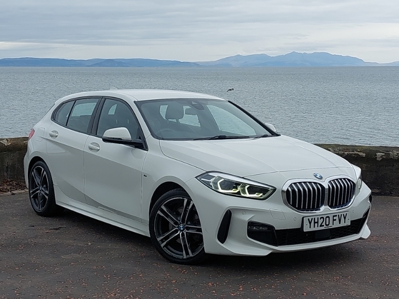 Compare BMW 1 Series 118I M Sport Step YH20FVY White