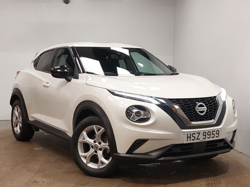 Compare Nissan Juke 1.0 Dig-t N-connecta Dct HSZ9959 White