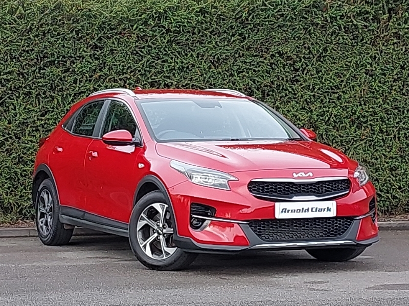 Compare Kia Xceed 1.0T Gdi Isg 2 LC22NUX Red