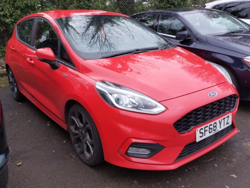 Compare Ford Fiesta 1.0 Ecoboost St-line SF68YTZ Red