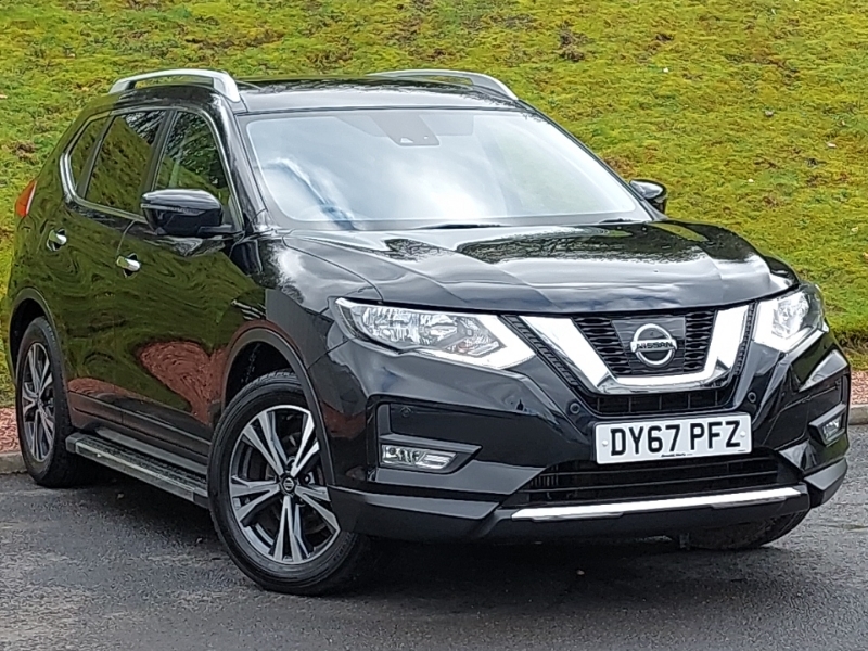 Compare Nissan X-Trail 1.6 Dci N-connecta 7 Seat DY67PFZ Black