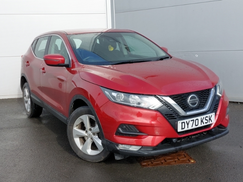 Compare Nissan Qashqai 1.3 Dig-t 160 Acenta Premium Dct DY70KSK Red
