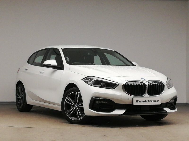Compare BMW 1 Series 116D Sport FE72YZF White