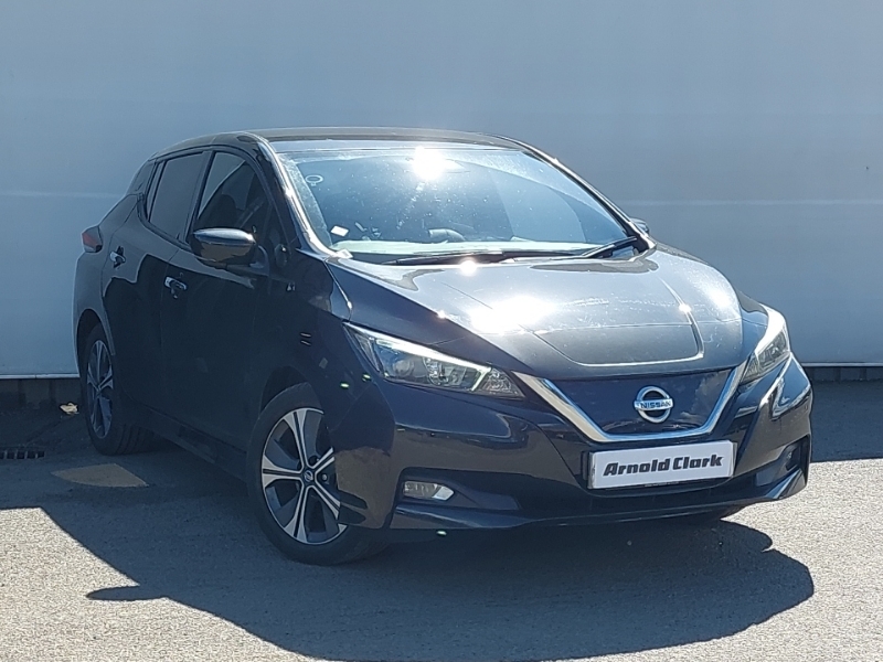 Compare Nissan Leaf 110Kw N-connecta 40Kwh NL21OSW Black