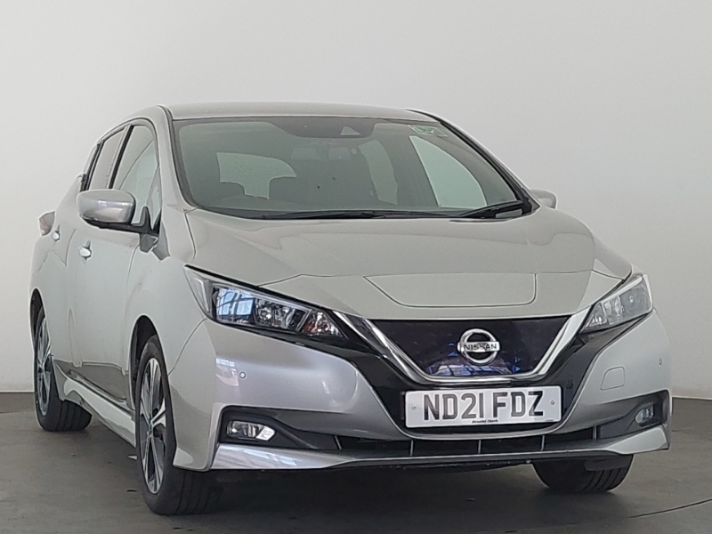 Compare Nissan Leaf 110Kw N-connecta 40Kwh ND21FDZ Silver