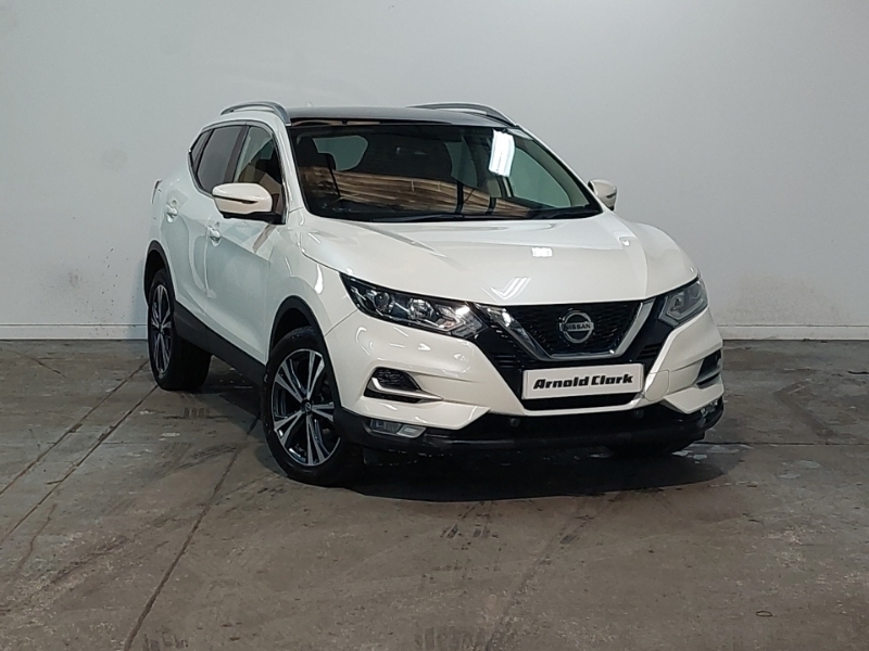 Nissan Qashqai 1.3 Dig-t 160 157 N-connecta Dct Glass Roof White #1