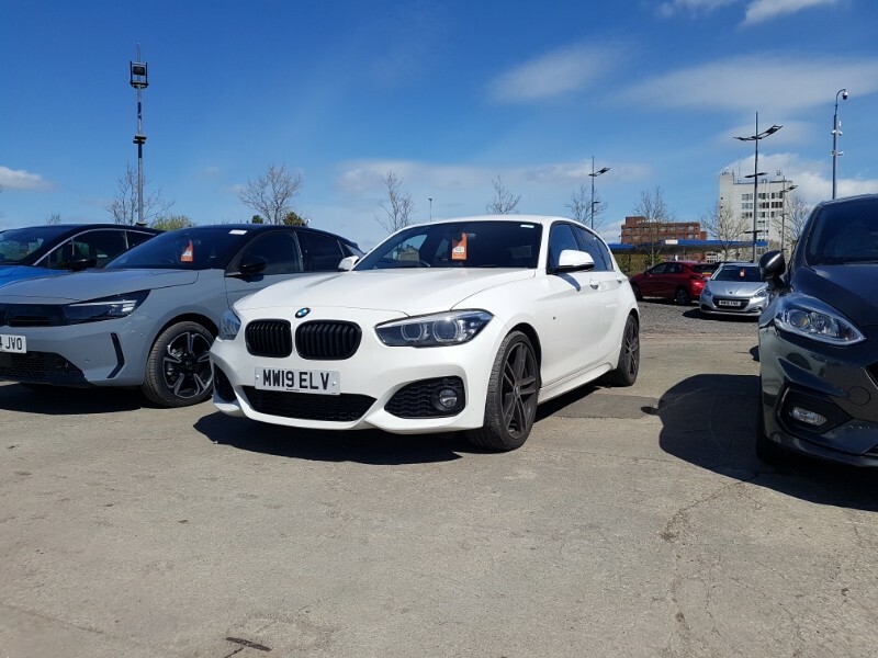 BMW 1 Series 118I M Sport Shadow Edition White #1