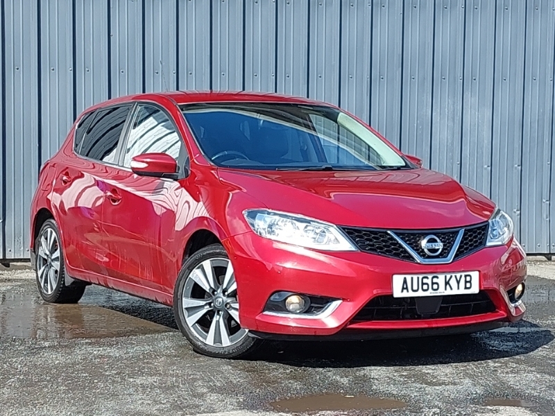 Compare Nissan Pulsar 1.2 Dig-t N-connecta Smart Visionavm AU66KYB Red