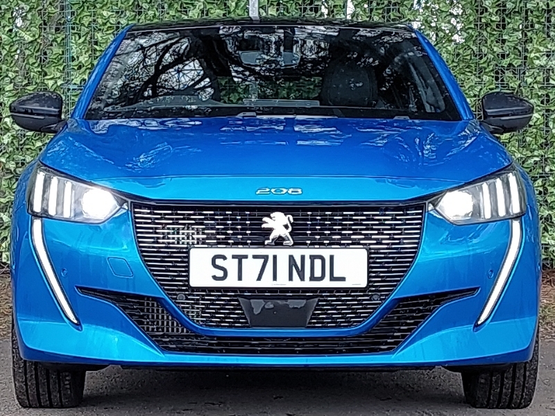 Compare Peugeot 208 1.2 Puretech 100 Gt ST71NDL Blue