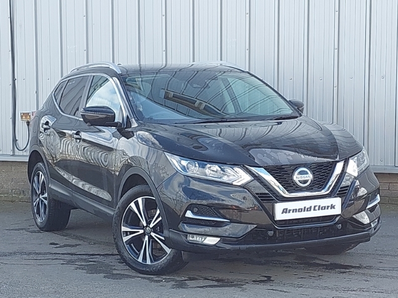 Compare Nissan Qashqai 1.3 Dig-t 160 157 N-connecta Dct Glass Roof SP21XDR Black