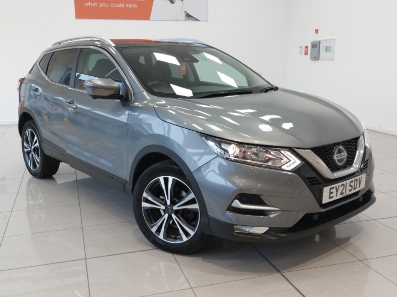 Compare Nissan Qashqai 1.3 Dig-t 160 157 N-connecta Dct Glass Roof EY21SDV Grey