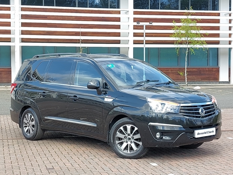 SsangYong Turismo 2.2 Elx Tip 4Wd Black #1