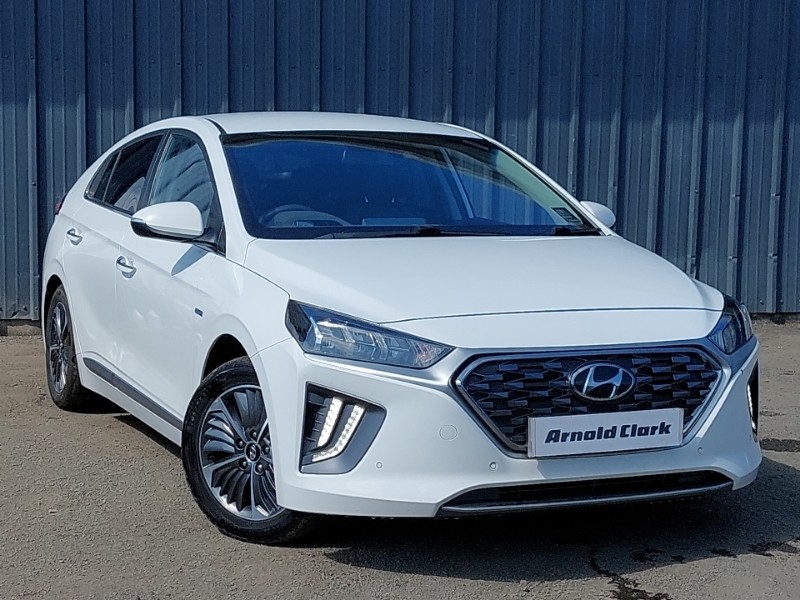 Hyundai Ioniq 1.6 Gdi Plug-in Hybrid Premium Se Dct White #1