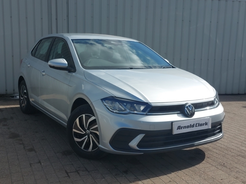 Compare Volkswagen Polo 1.0 Life GD23JXY Silver
