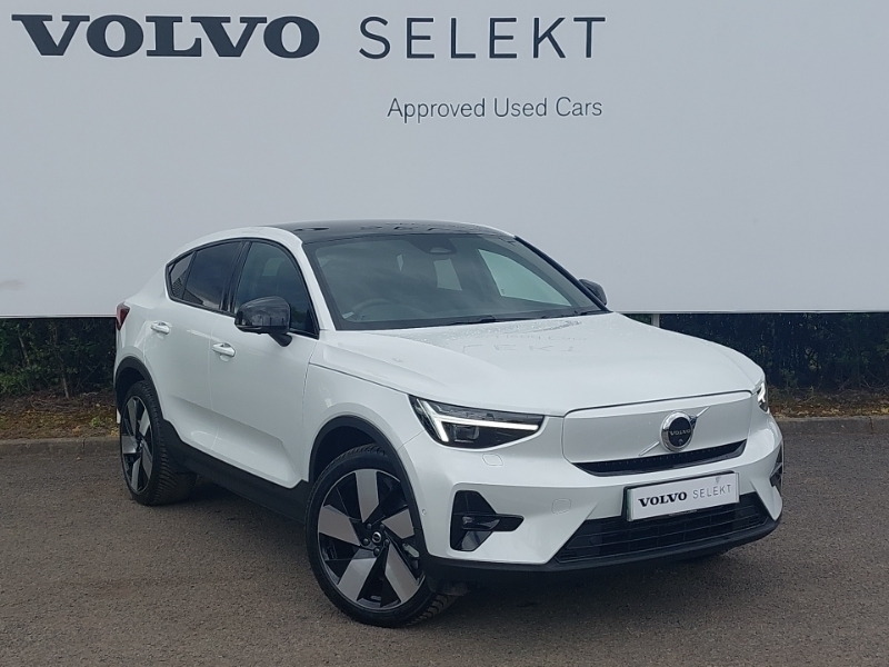 Compare Volvo C40 300Kw Recharge Twin Ultimate 82Kwh Awd OV73MFZ White