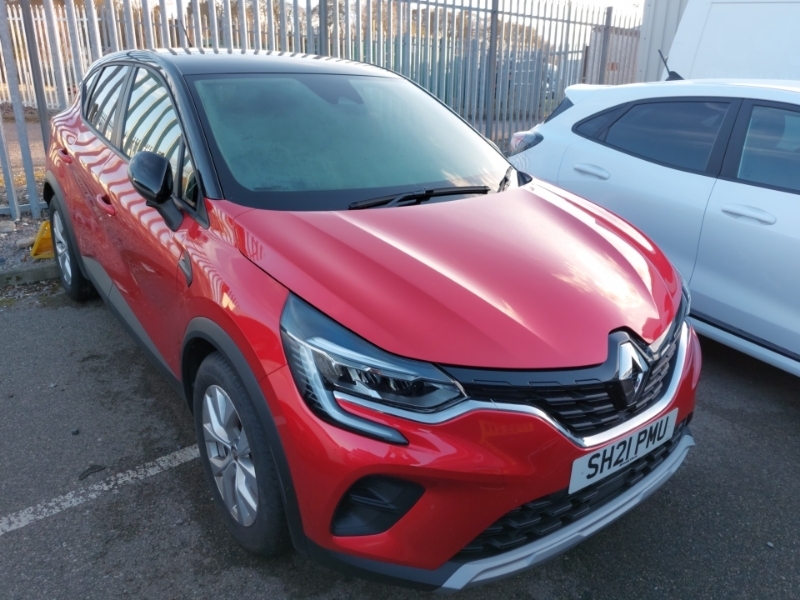 Renault Captur 1.3 Tce 140 Iconic Red #1