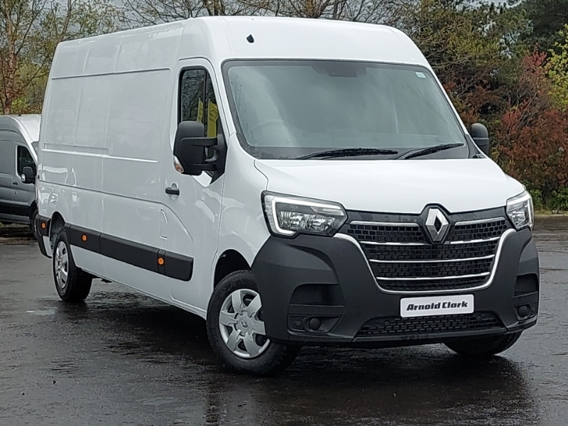 Compare Renault Master Lm35 Blue Dci 135 Advance Medium Roof Van SA73XFR White