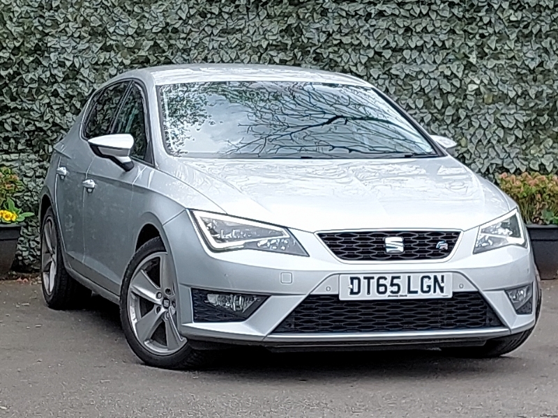 Compare Seat Leon 2.0 Tdi Fr Technology Pack DT65LGN Silver