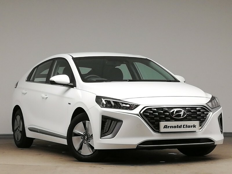 Compare Hyundai Ioniq 1.6 Gdi Hybrid Premium Dct MT21OPF White