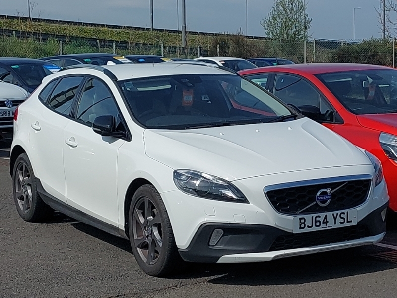 Volvo V40 Cross Country D2 Cross Country Lux White #1