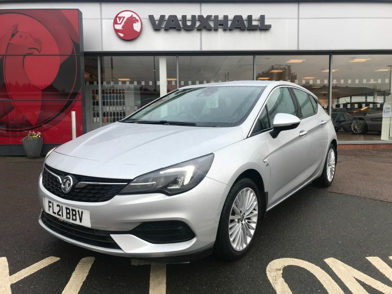 Compare Vauxhall Astra Elite Nav 1.2T 145Ps FL21BBV Silver