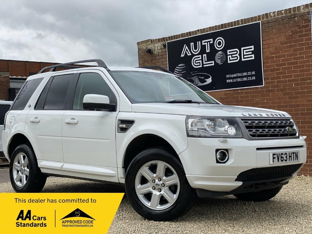 Compare Land Rover Freelander 2 2.2 Td4 Gs 4Wd Euro 5 Ss FV63HTN White