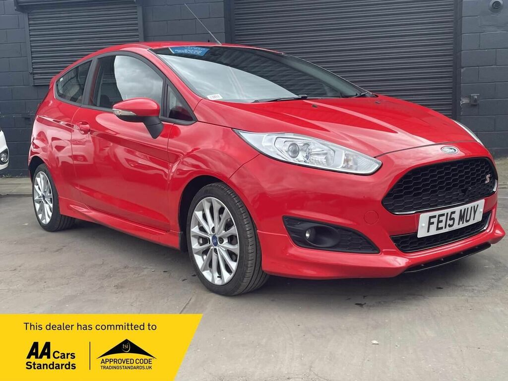 Compare Ford Fiesta Hatchback FE15MUY Red