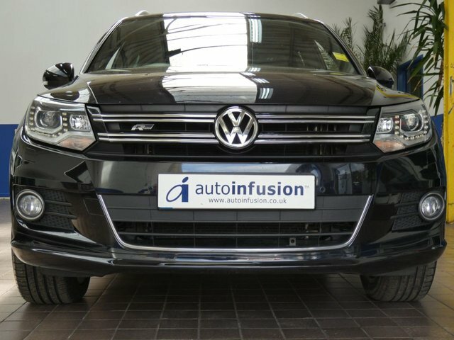 Compare Volkswagen Tiguan 2.0 R Line Tdi Bluemotion Technology 4Motion 17 KE15JRV Black