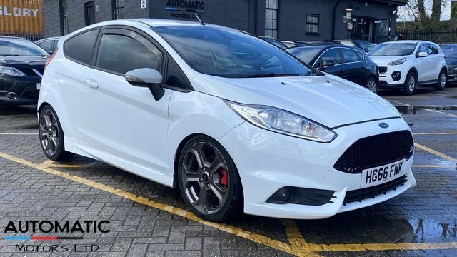 Compare Ford Fiesta 1.6 St-3 180 Bhp HG66FNK White
