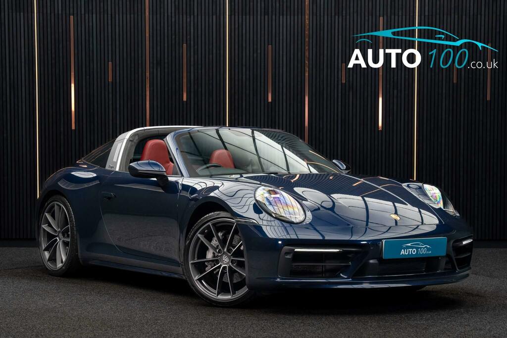Compare Porsche 911 3.0T 992 4 Targa Pdk 4Wd Euro 6 Ss YA70MYD Blue